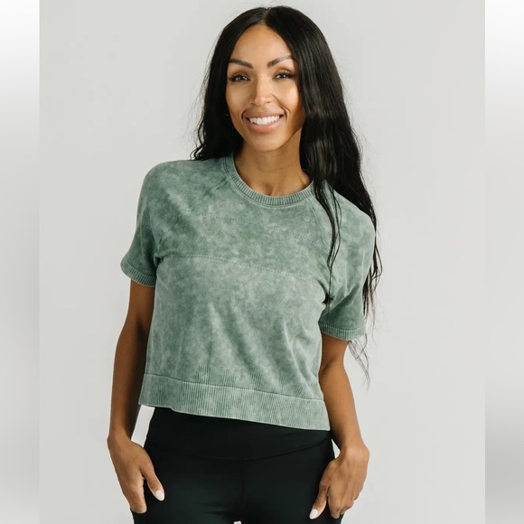 ZYIA Tops - Zyia Sage Green Aurora Seamless T Sz M